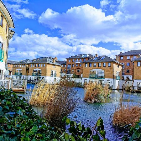 Riverside 3Br With Easy Transport 20Mins To City Centre Londres Exterior foto